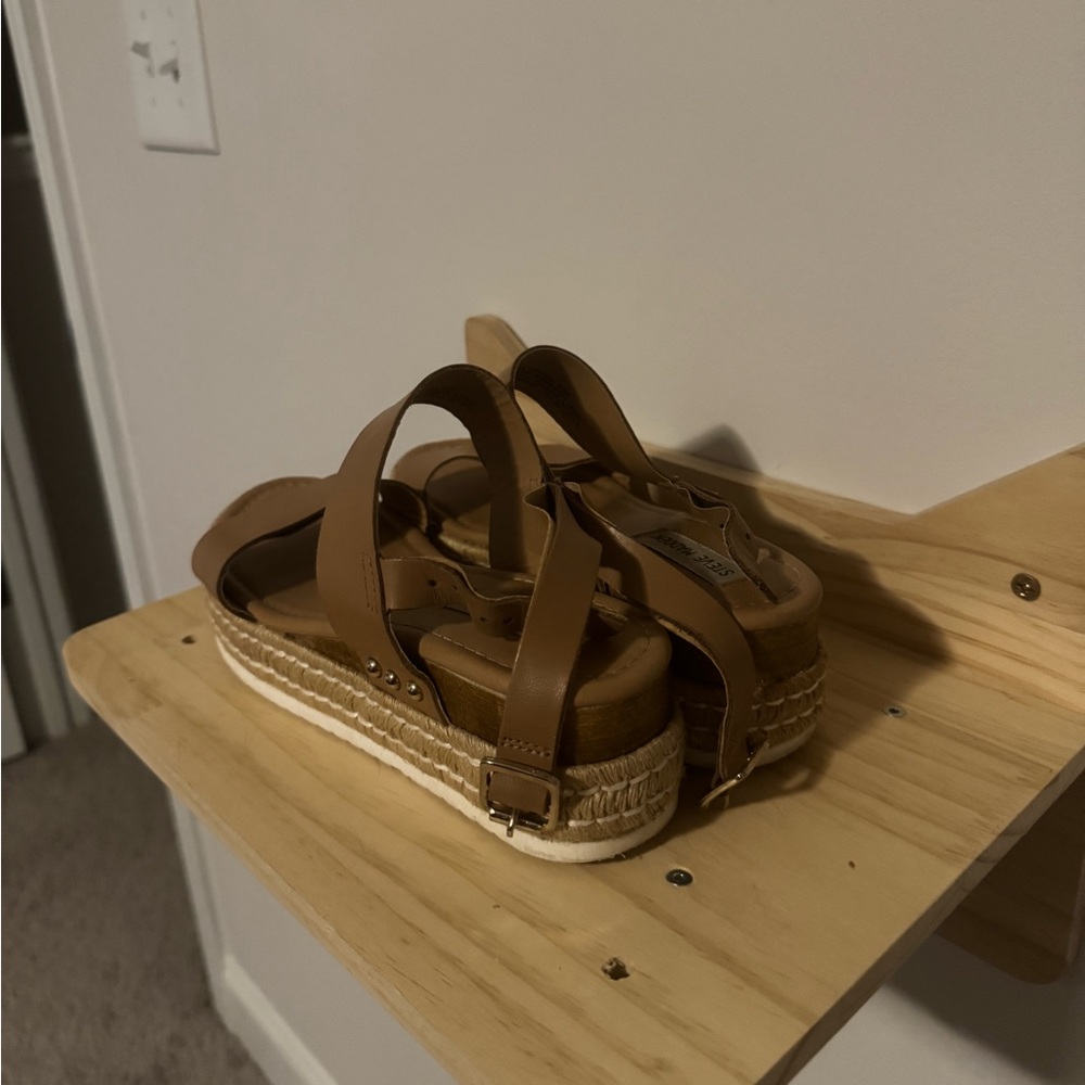 Steve Madden Platform Sandals - Picture 5 of 7